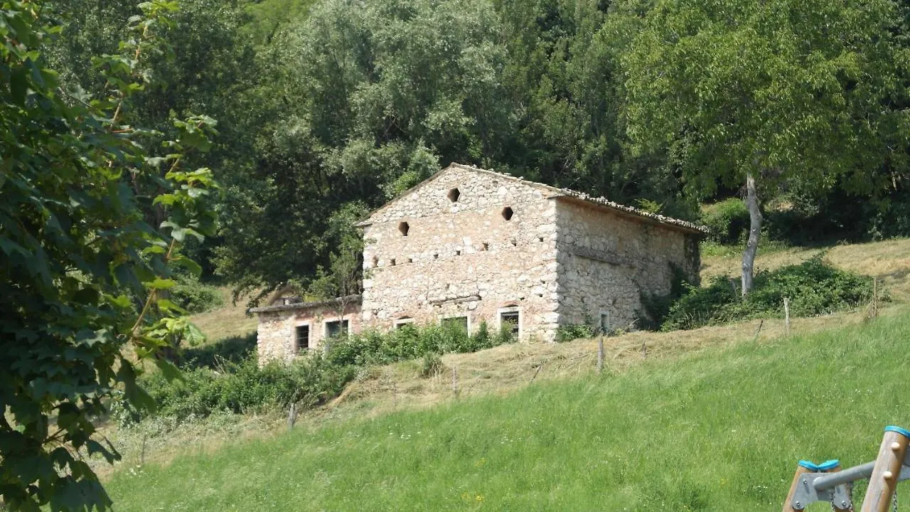 Agriturismo Fattoria Monte Baldo Vista Lago Caprino Veronese Gospodarstwo agroturystyczne
