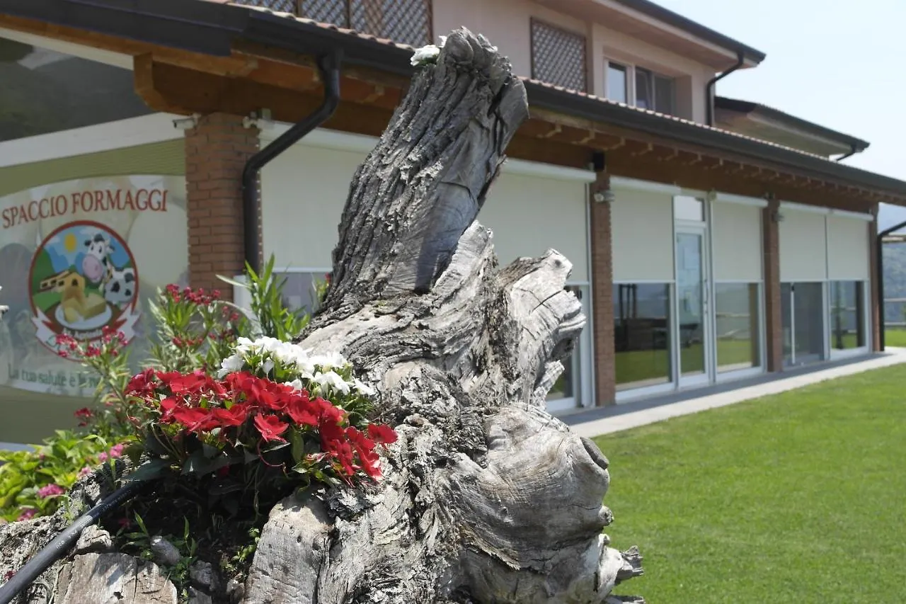 Agriturismo Fattoria Monte Baldo Vista Lago Caprino Veronese