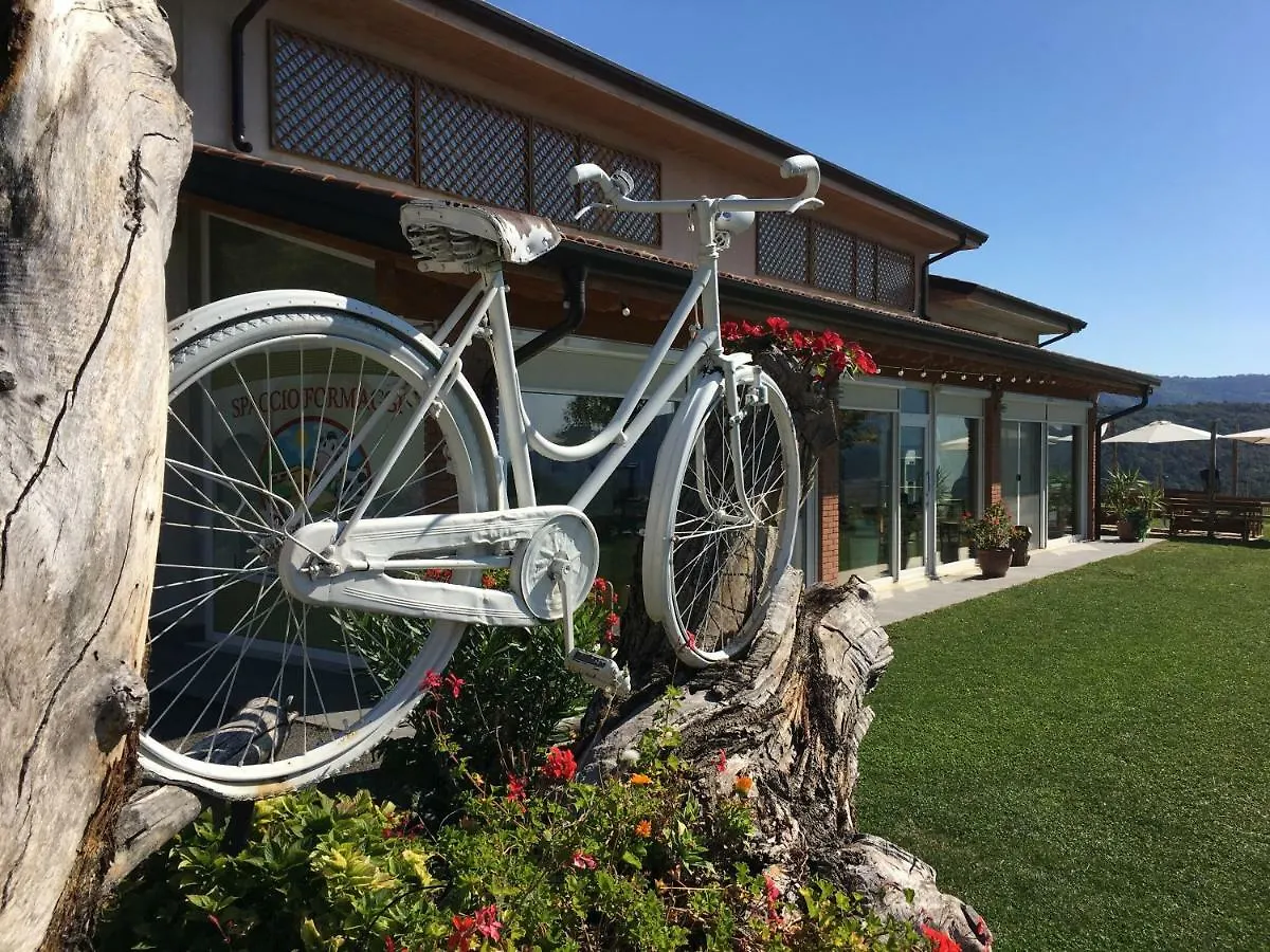 Agriturismo Fattoria Monte Baldo Vista Lago Caprino Veronese Farma
