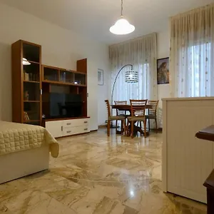 https://apt-san-vito-milano.italymilanhotels.net