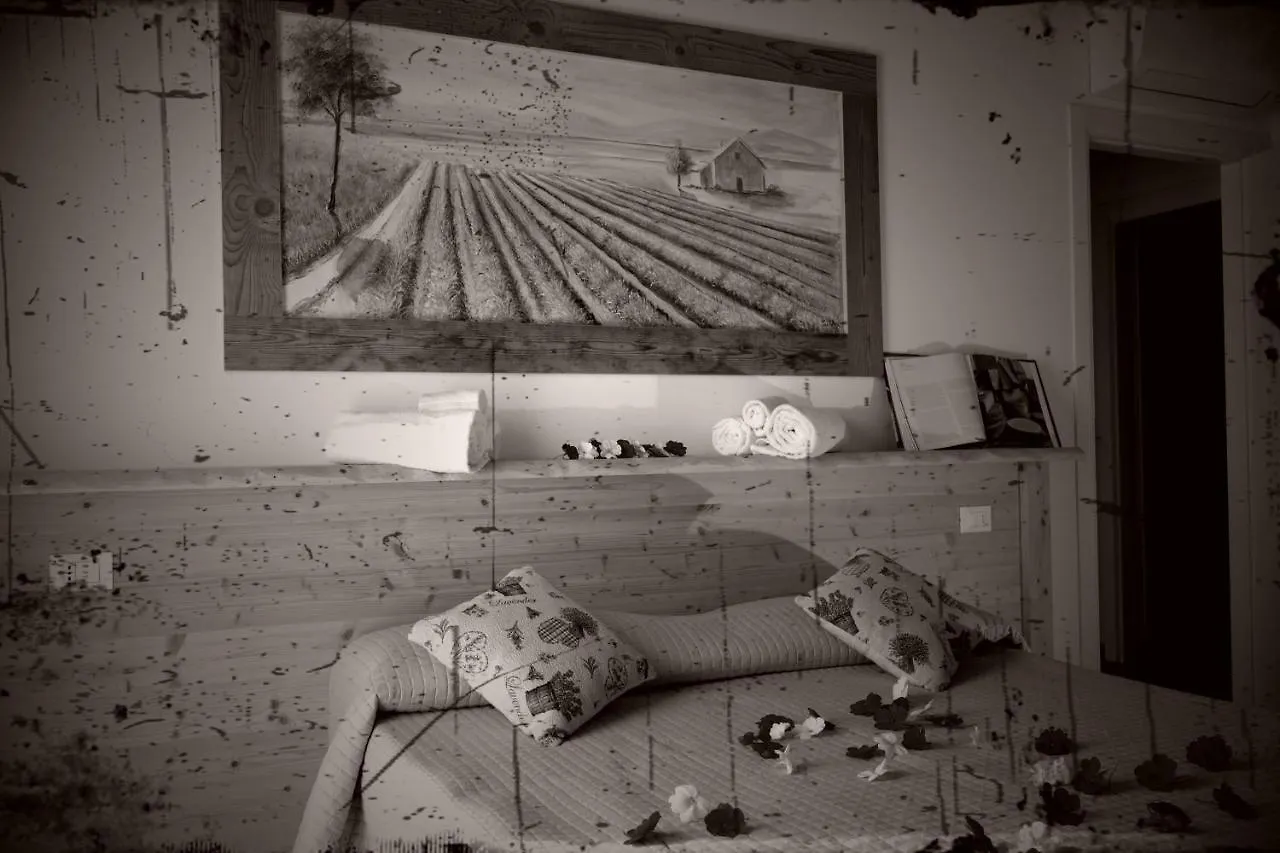 Farm stay Agriturismo Fattoria Monte Baldo Vista Lago Caprino Veronese Italy
